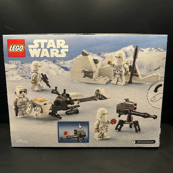 Snowtrooper™ Battle Pack 75320 | Star Wars™ | Buy online at   Star Wars Snowtrooper Battle Pack Set